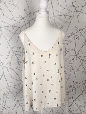 Reitmans Ivory Cactus Printed Strappy Cami Tank
